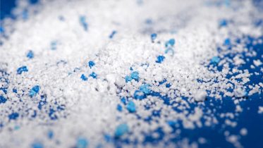 New Study: The Ocean Is Emitting Millions of Pounds of Plastic Into the Atmosphere
