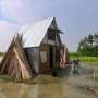 Bangladesh’s ‘tiny houses’ tackle giant flood challenge