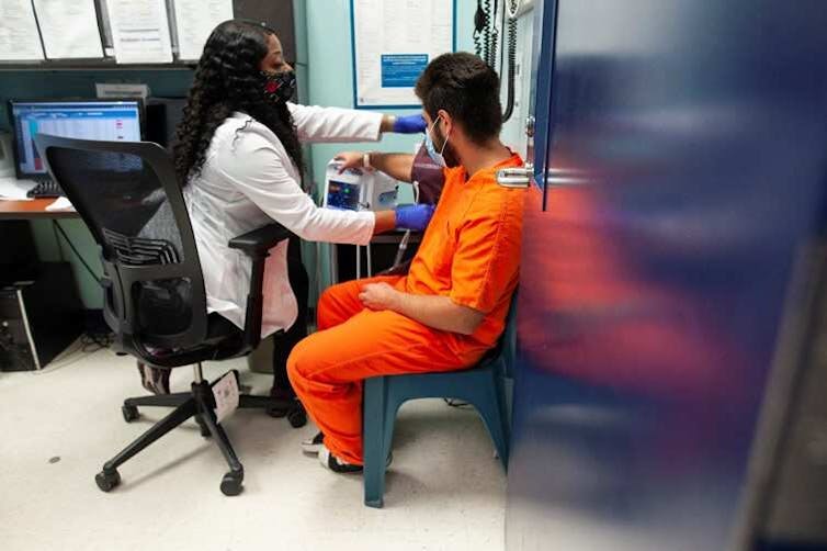 ICE detainees suffer preventable deaths − Q&A with a medical researcher about systemic failures