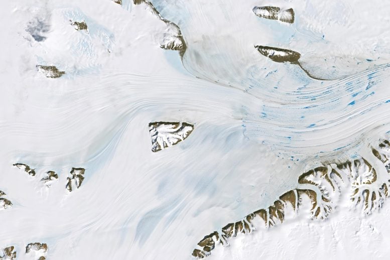 Antarctica’s Amery Ice Shelf Is Melting Faster Than Ever