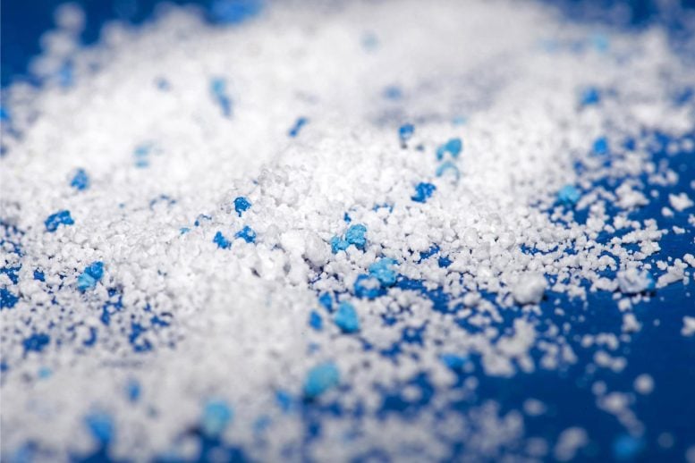Chemical Time Bomb: Scientists Demand a Ban on Harmful Plastics Chemicals