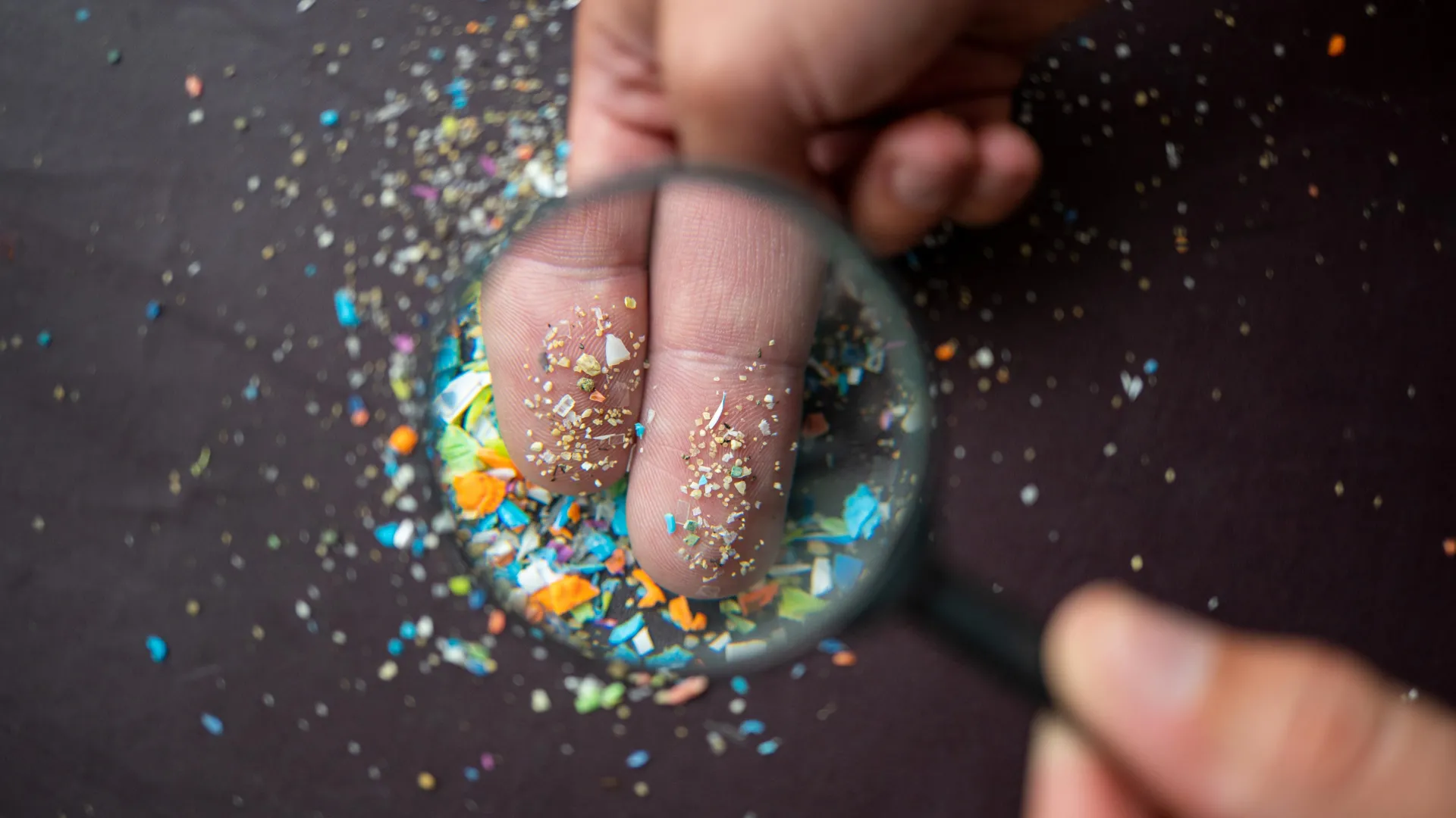 Scientists trace fertilizer microplastics from fields to beaches