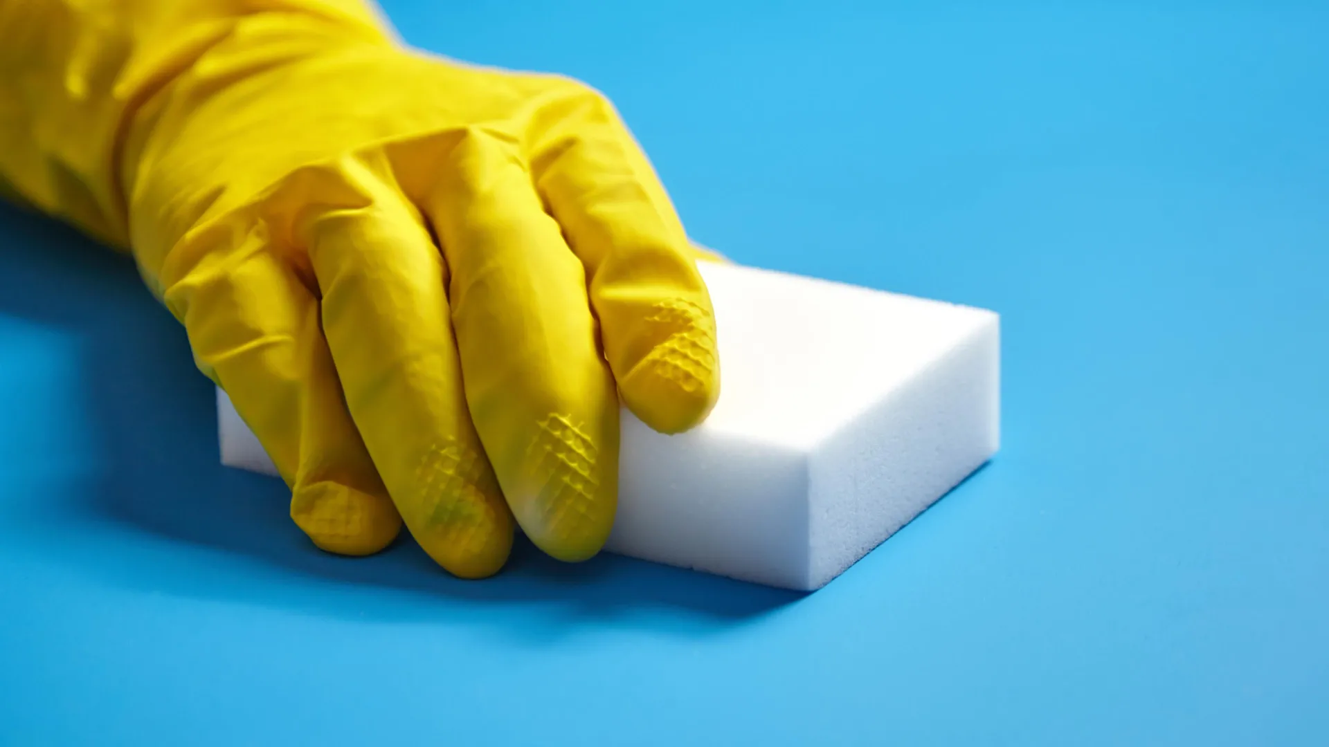 Common cleaning sponge found to release trillions of microplastic fibers