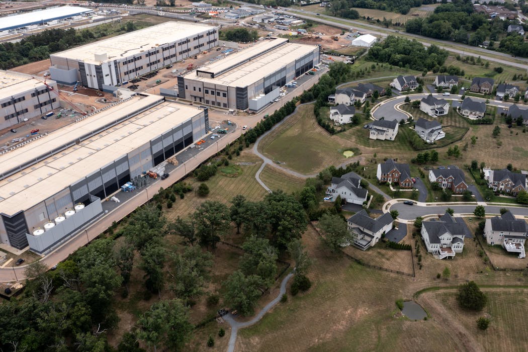5 ways data centers endanger their local communities and the country as a whole