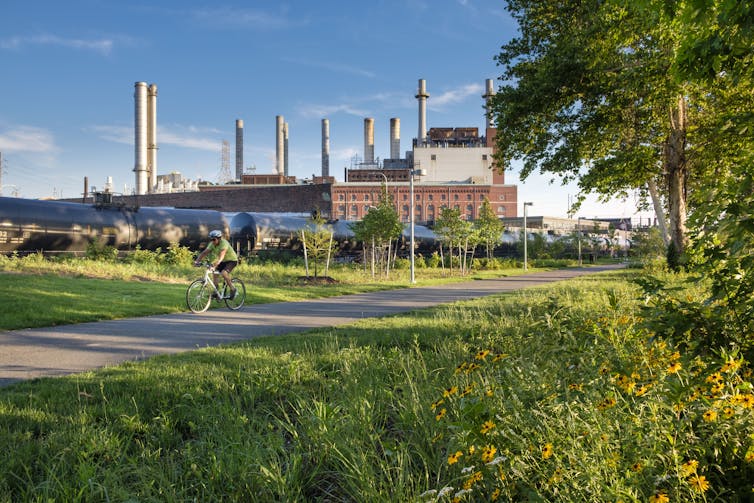 Philadelphia’s failing air quality hits hardest in neighborhoods near industry and highways, where asthma rates soar