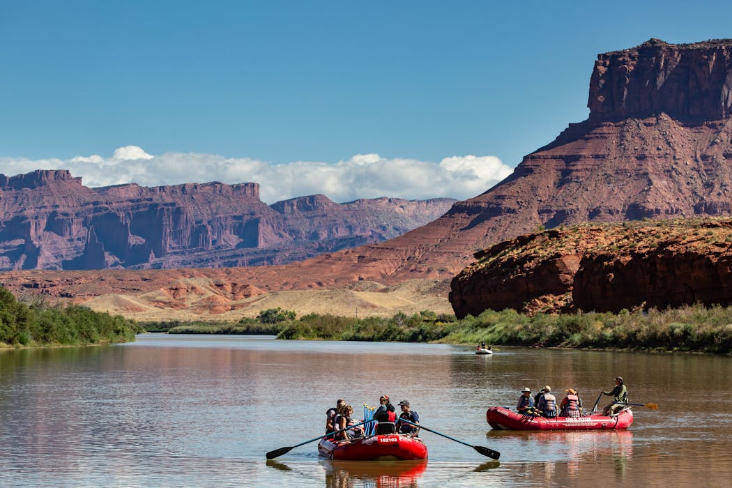 Small businesses at the gateways to America’s national parks face 4 big risks – including changing boundaries and extreme weather