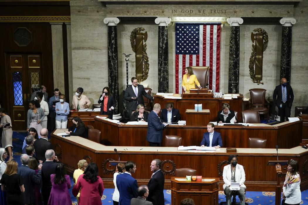 Federal spending on climate change before 2024 election boosted incumbents of both parties